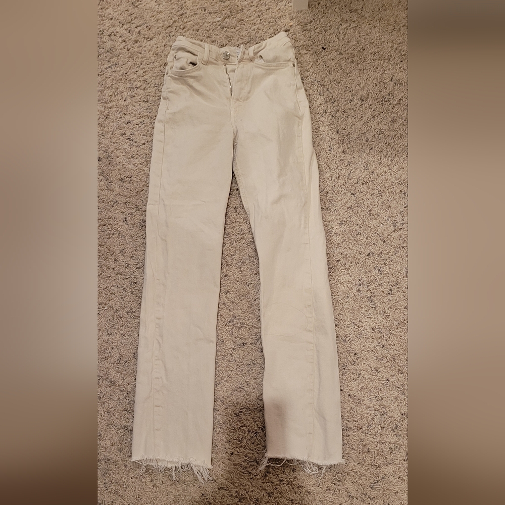 Zara Straight Leg Jeans in Light Cream